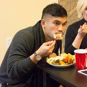 Meet your Posher, Carlo